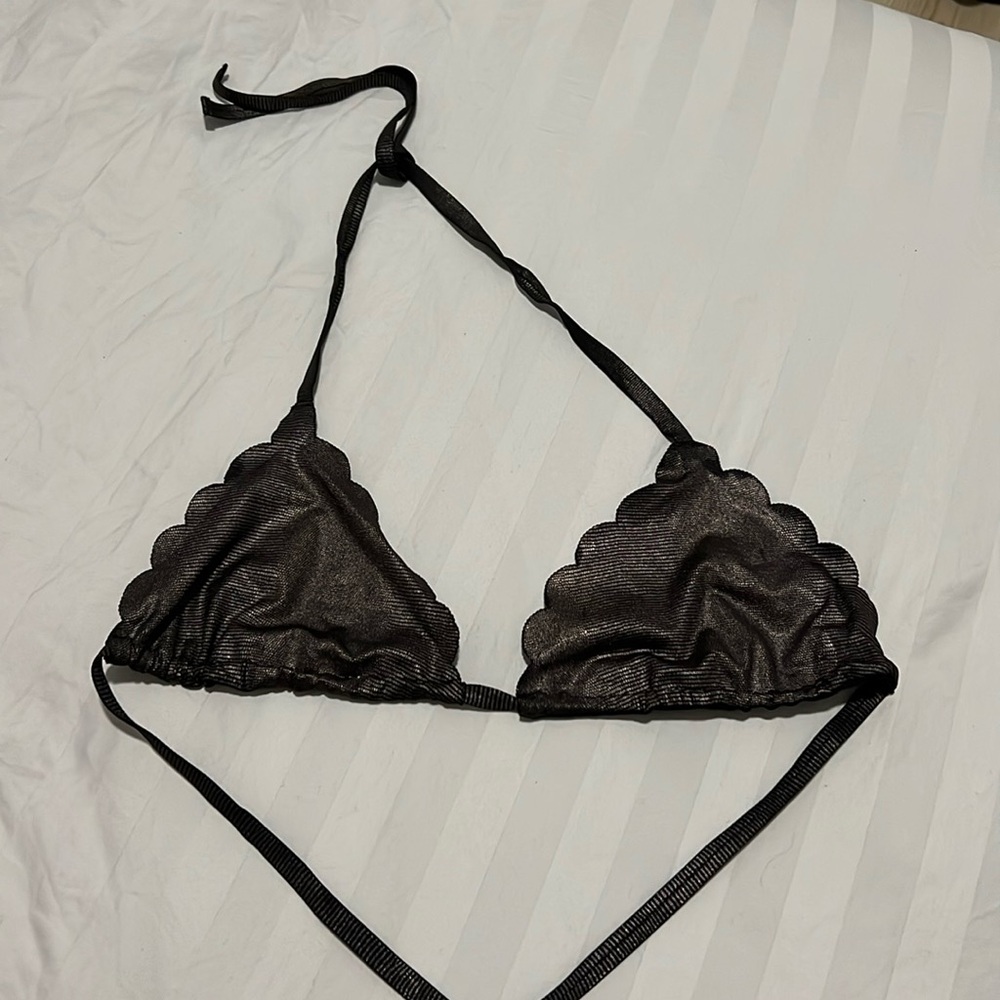 PILYQ/PQ Swim Bikini Top in Black Shimmer Size Medium